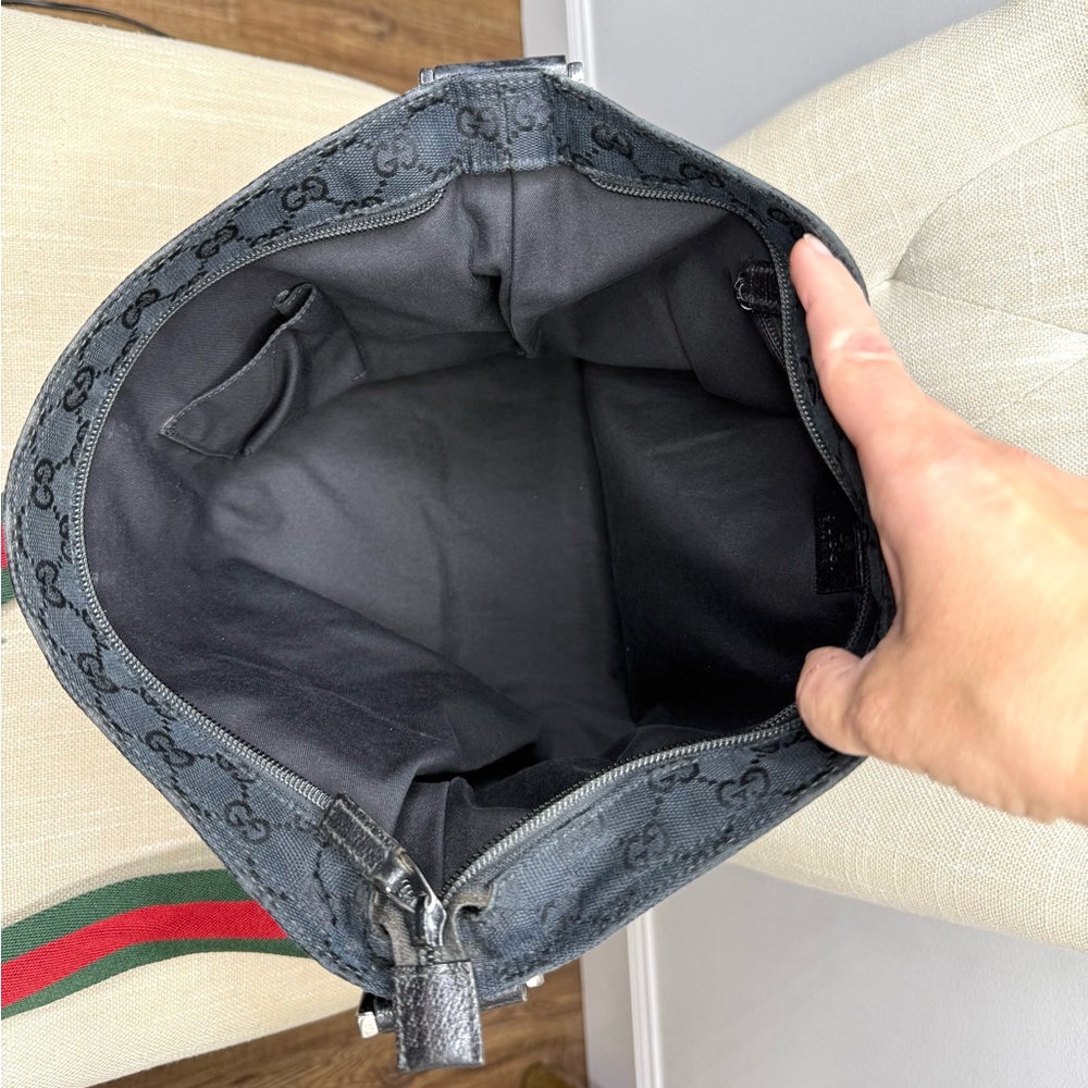 Gucci authentic black monogram canvas messanger bag unisex ribbon strap - Picture 12 of 16